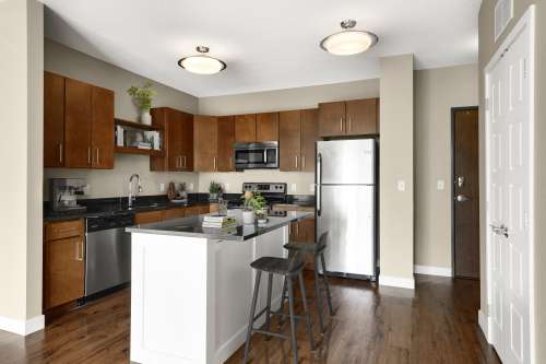 2025-06/Be @ Axon Green_3144 Chowen Ave S_Unit 222_002_finalGWOKW1749562229.jpg